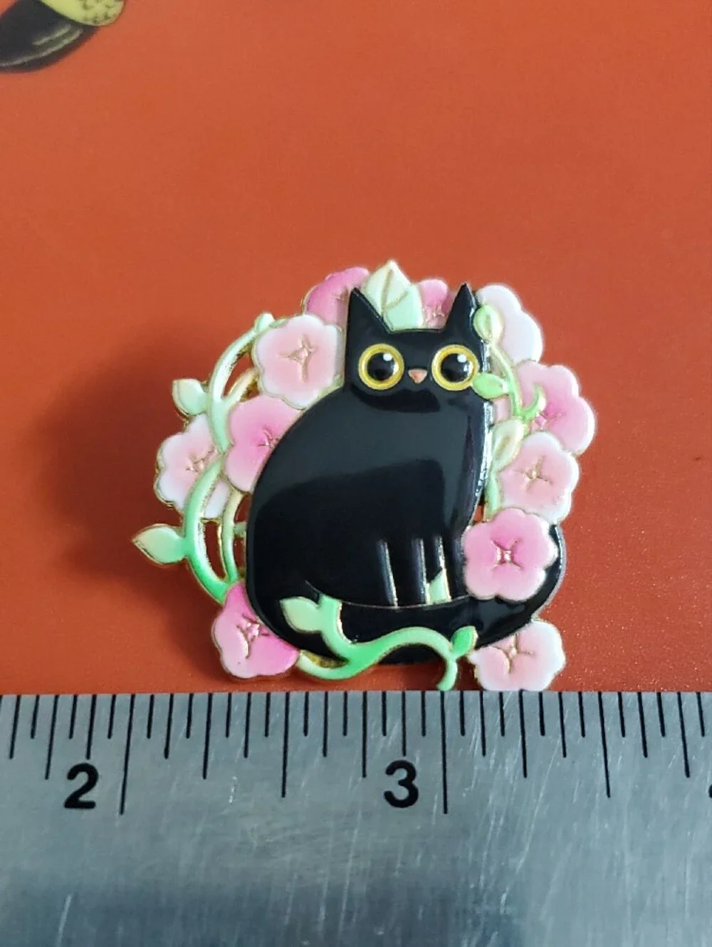 Black Cat Enamel Pin with Pink Flowers - Cute Pet Cat Accessory